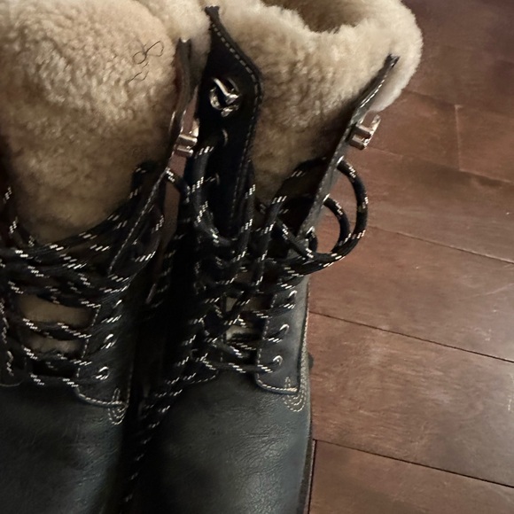 COACH Fur-Lined Leather Boots US 8 - Picture 12 of 12